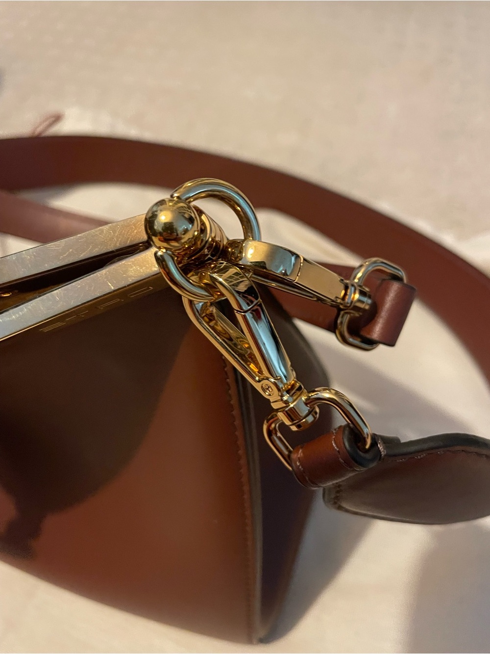 Etro Vela brand new  Medium Brown Leather Top-Handle Bag w Gold Hardware, NWOT - Picture 6 of 16